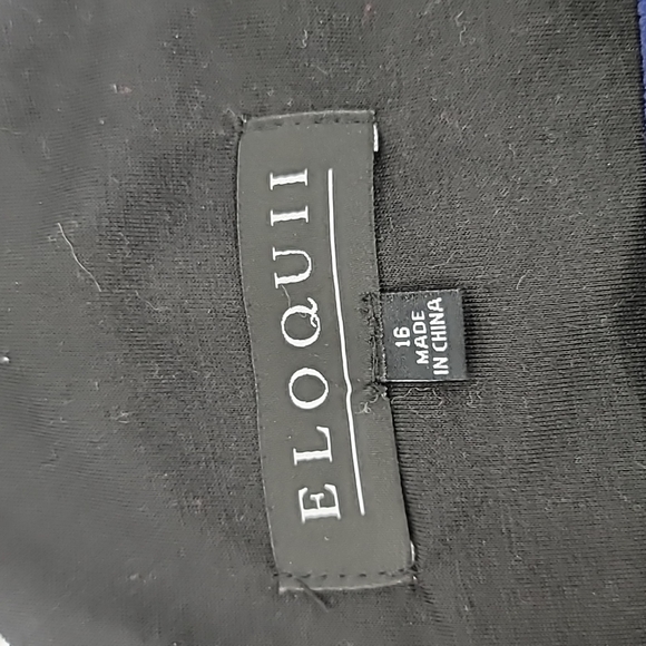 Navy Eloquii Velvet Top size 16 - Picture 2 of 3